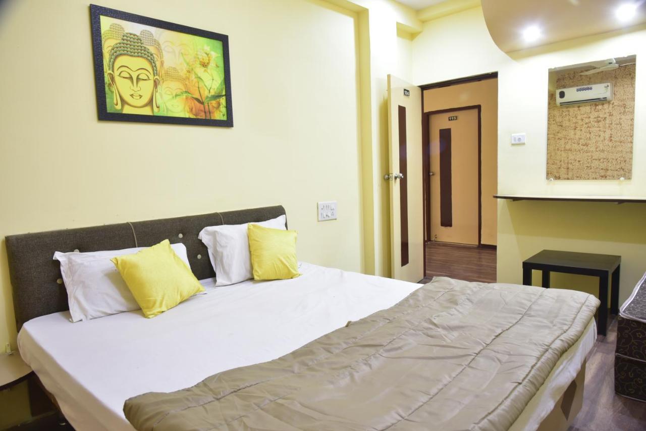 Hotel Drishti Inn Khāpri Exterior foto